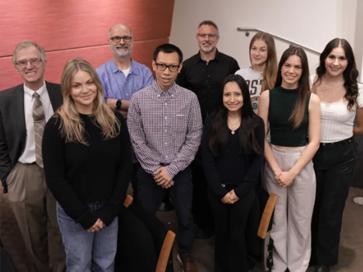 Group shot of Molecular Imaging scientists and researchers.